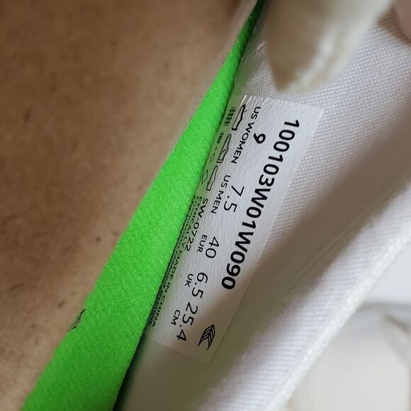 $120 NEW 9 CARIUMA OCA ALL WHITE SILVER TIP LOW CANVAS NEUTRAL SNEAKERS 40 NWT - Picture 2 of 10